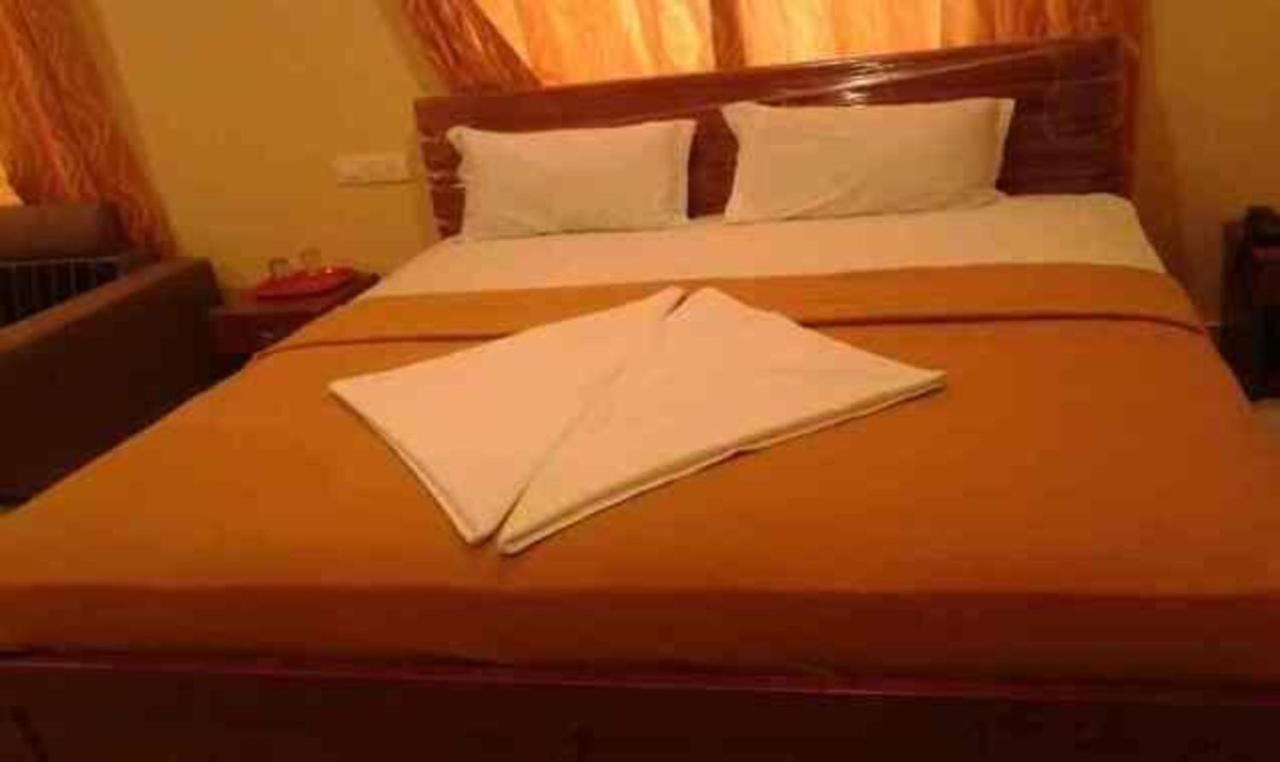 Fabhotel Smack Residency Madras Buitenkant foto